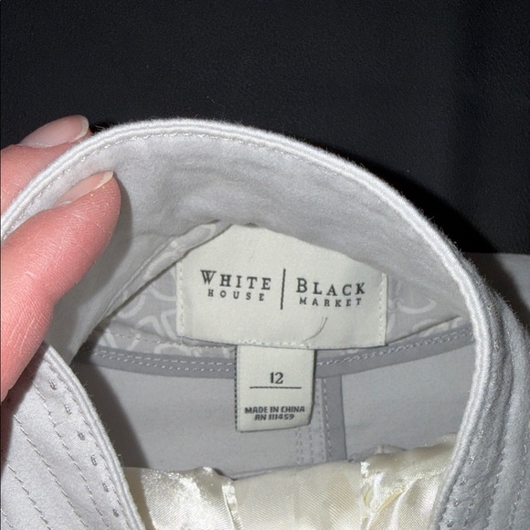 White House Black Market Crisp White Button-Front Jacket - Picture 3 of 8